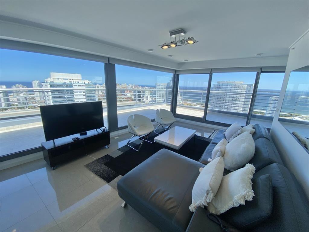 APARTAMENTO EN ALQUILER TEMPORAL 3 DORMITORIOS 3 BAÑOS EN