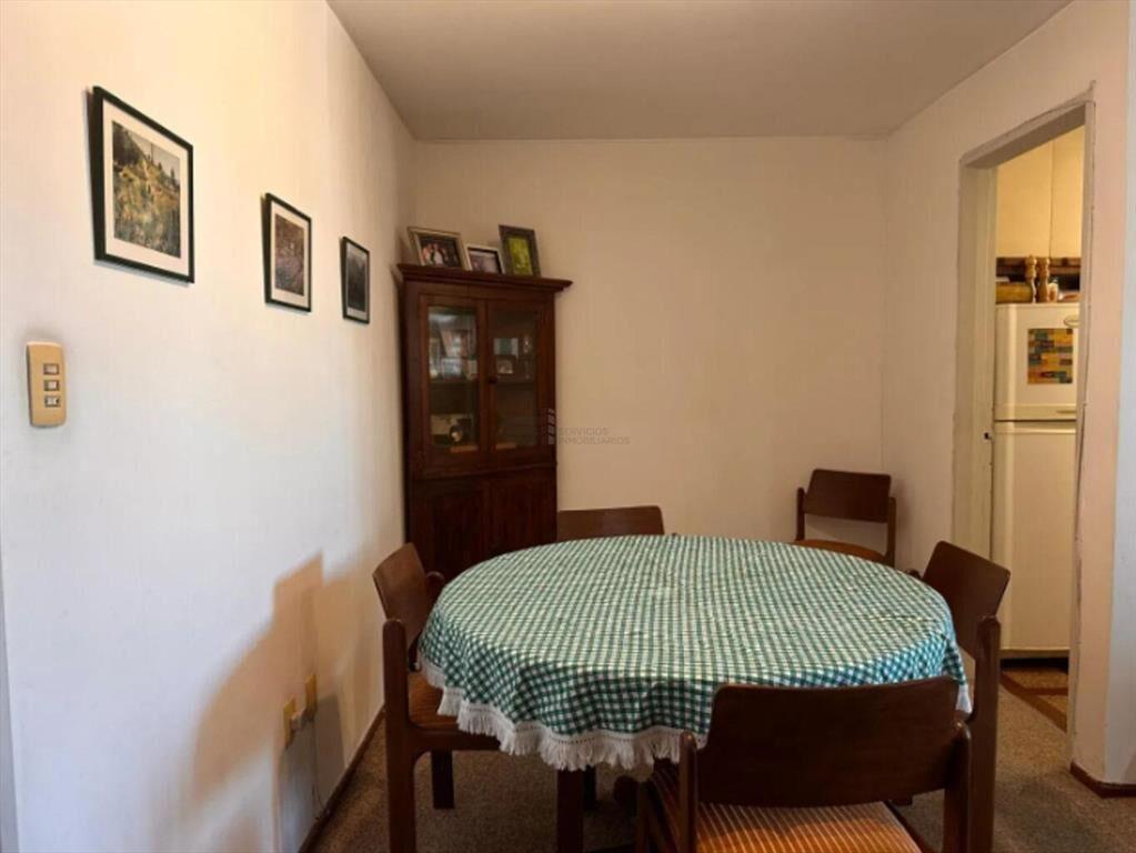 Se vende Apartamento de dos dormitorios con garage en Parqu