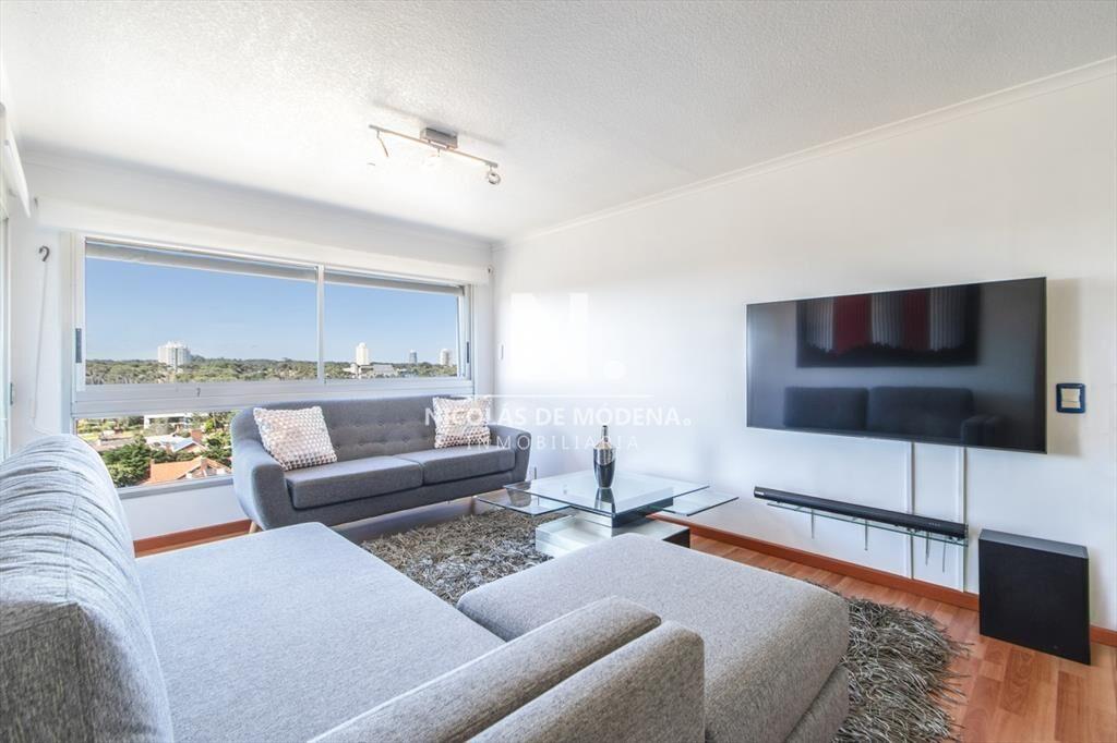 En venta apartamento en Mansa Punta del Este de 2