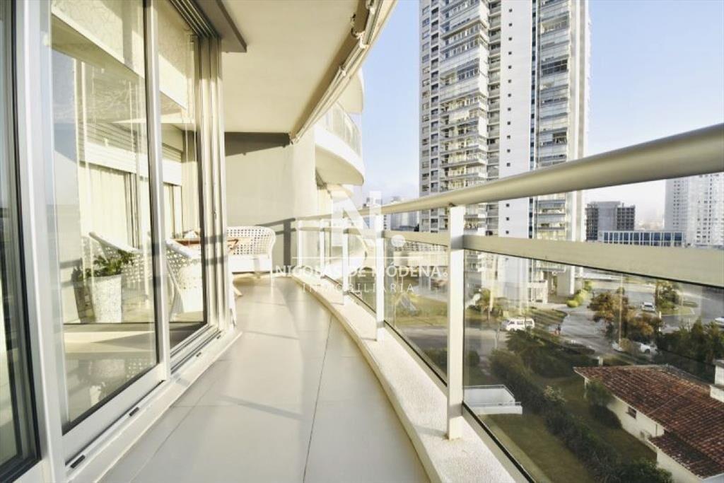 Venta de Apartamento 2 DORMITORIOS, mas de en