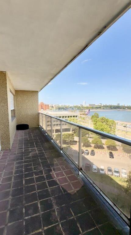 Apartamento en Edificio Lamaro al mar!!!!