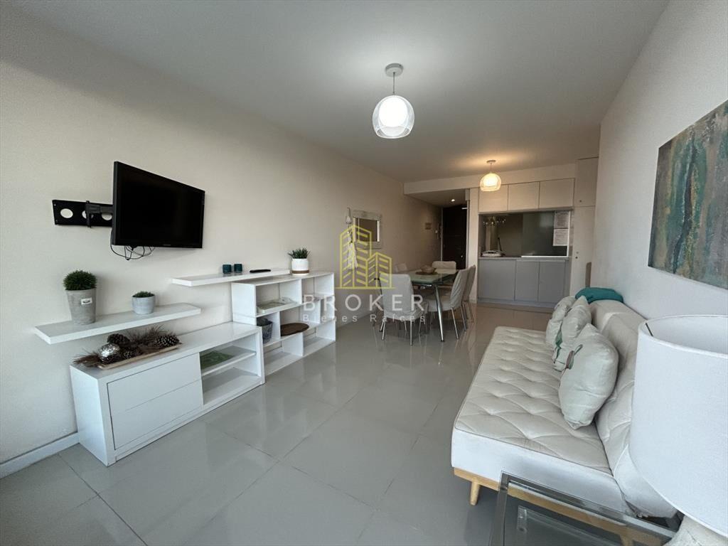 Venta de hermoso apartamento 2 dormitorios en una
