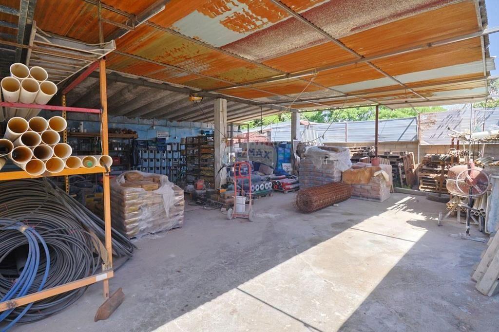Venta de llave de Ferreteria y Barraca- Solymar