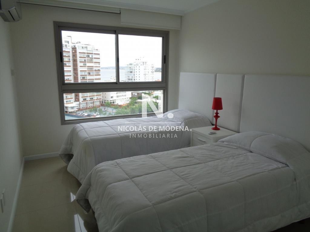 Apartamento en Brava, 3 dormitorios VENTA Y ALQUILER . Tor