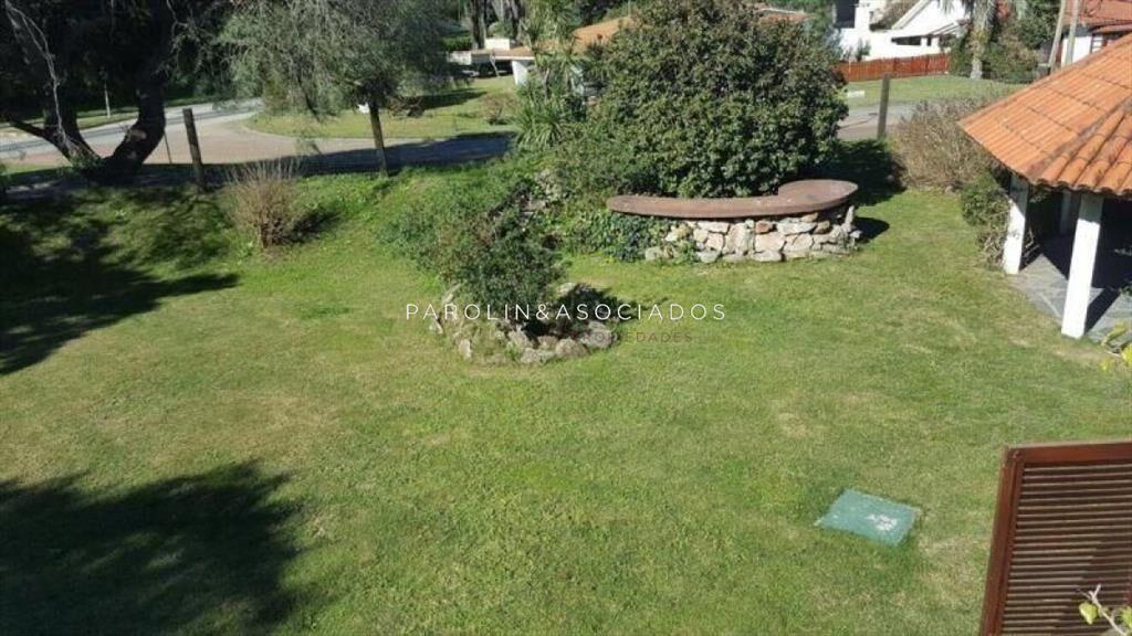 Casa en venta de 4 dormitorios en Mansa, Punta del Este.