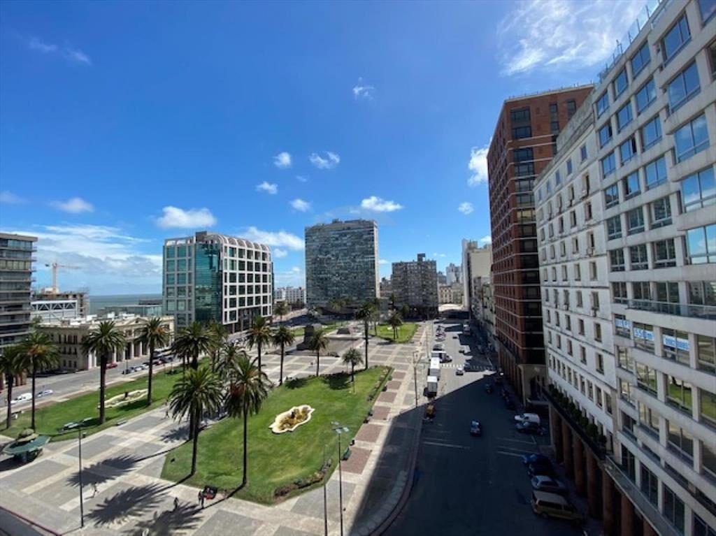 CASATROJA VENTA APARTAMENTO EN PLAZA INDEPENDENCIA