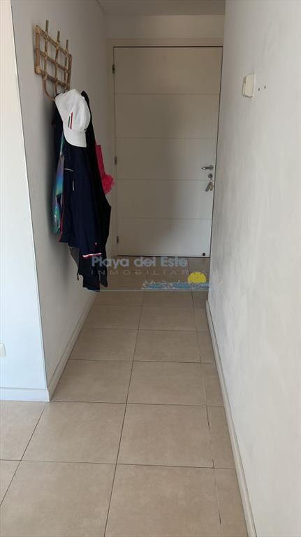 Vende departamento de 3 dormitorios y excelentes