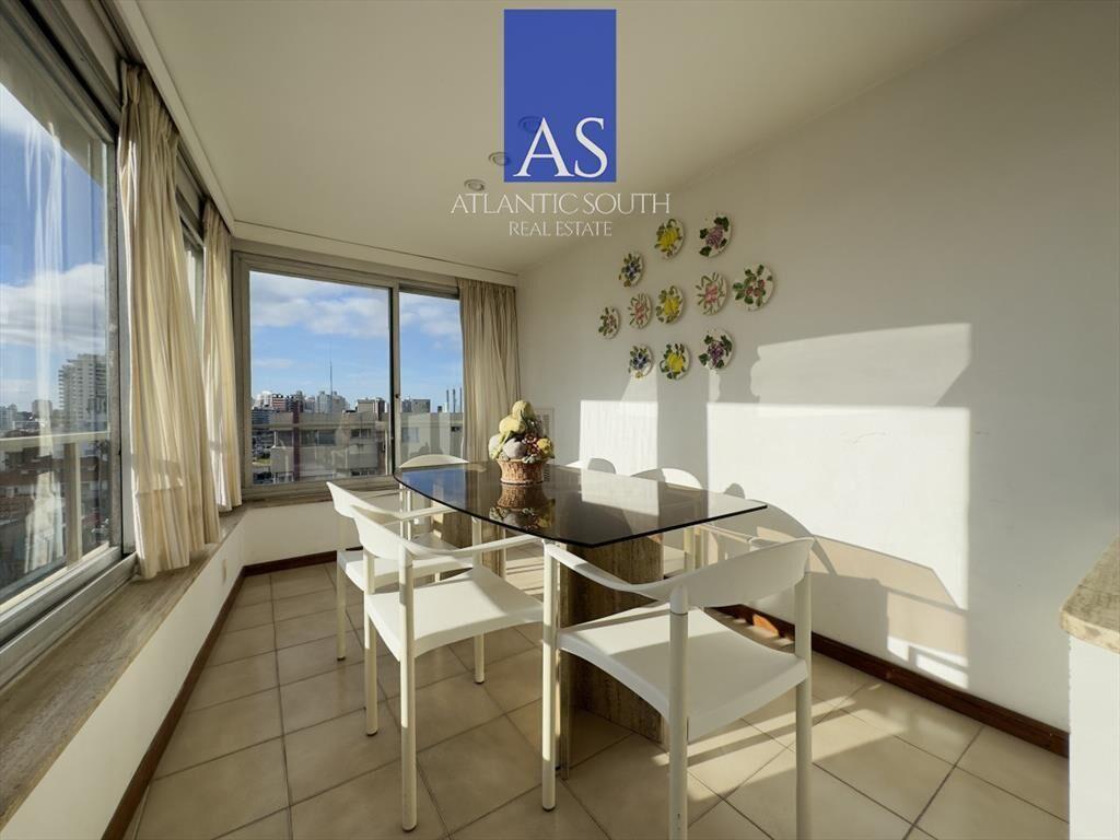 Apartamento en venta 2 dormitorios con vista y en