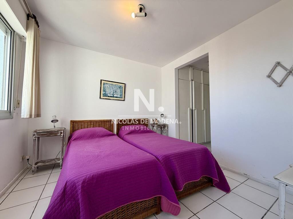 En venta apartamento de 2 dormitorios en Playa