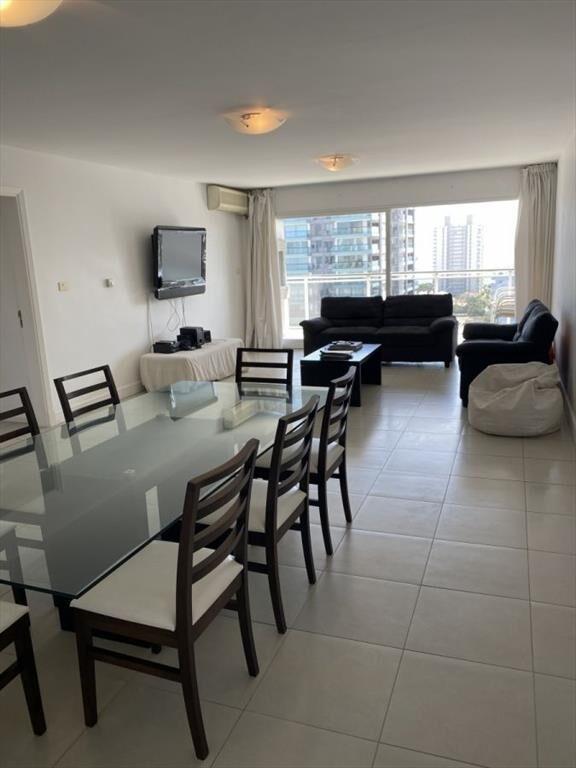 VENTA DE DEPARTAMENTO DE 3 DORMITORIOS TORRE MANHATTAN