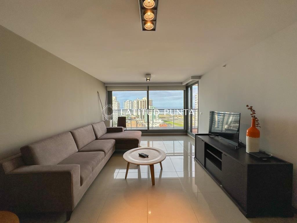 Piso alto en Brava, 3 dormitorios