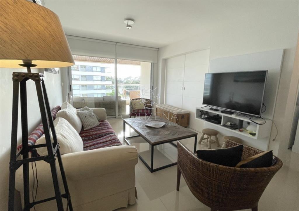 Apartamento en la Brava - Codigo 5382