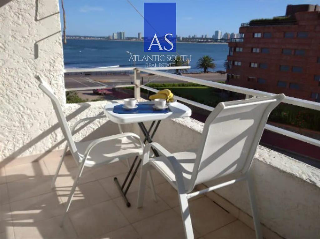 Apartamento reciclado 2 dormitorios con vista al