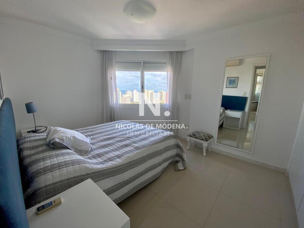 En venta apartamento totalmente equipado, con 3