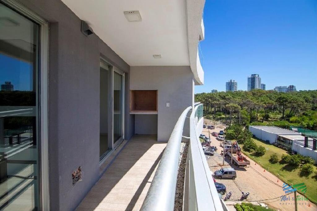Apartamento en Brava, 1 dormitorios *