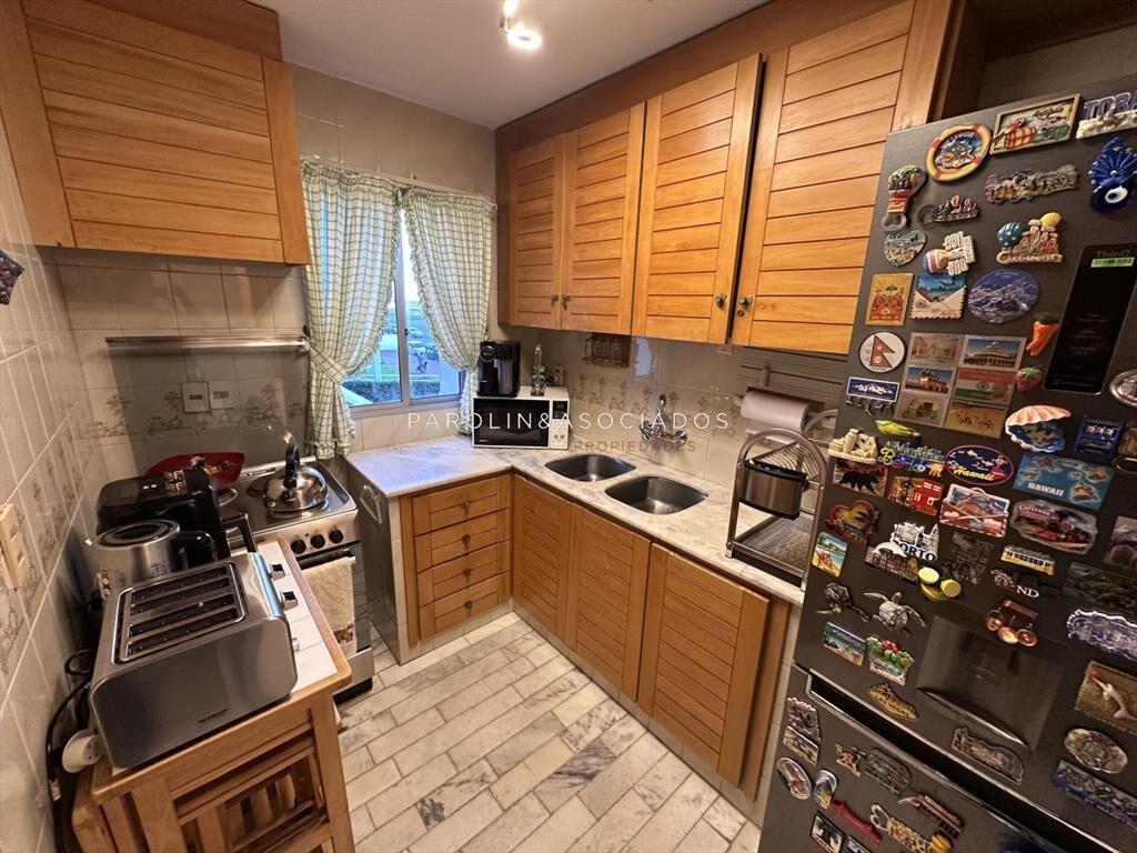 Vende apartamento de 3 dormitorios en Playa Punta