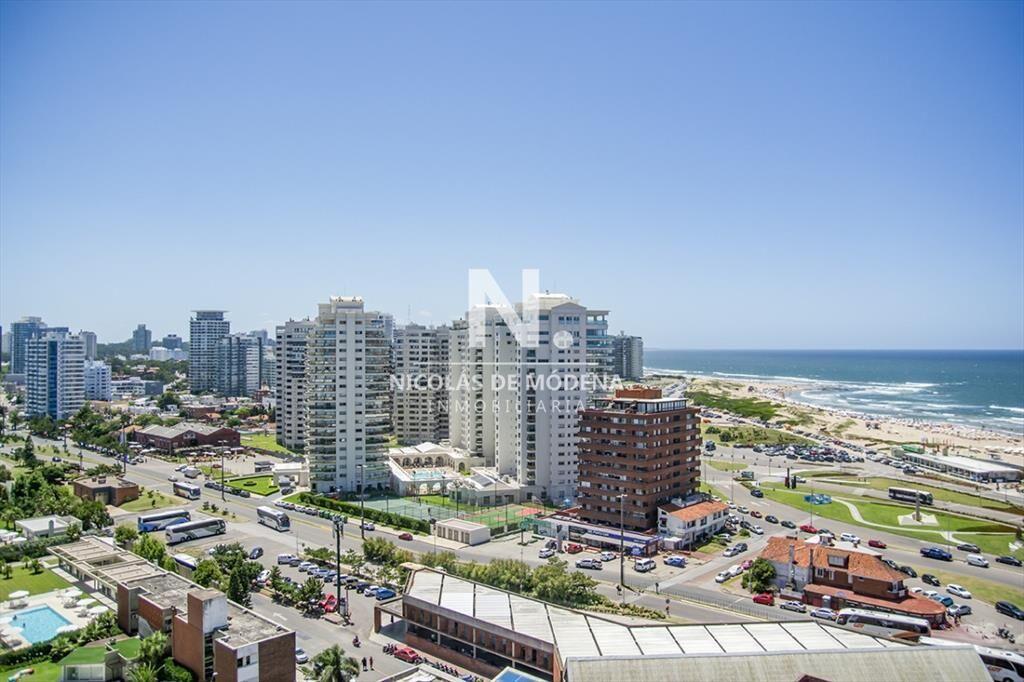 APARTAMENTO EN VENTA CON VISTA BRAVA, EXCELENTE