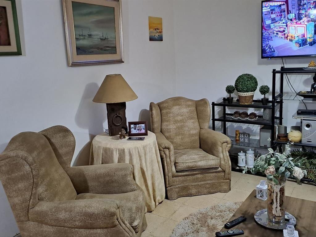 venta casa Malvín  2 dormitorios fondo,estar