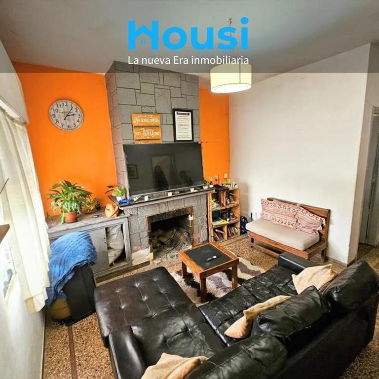 Apartamento en venta 2 dormitorios patio y cochera villa es