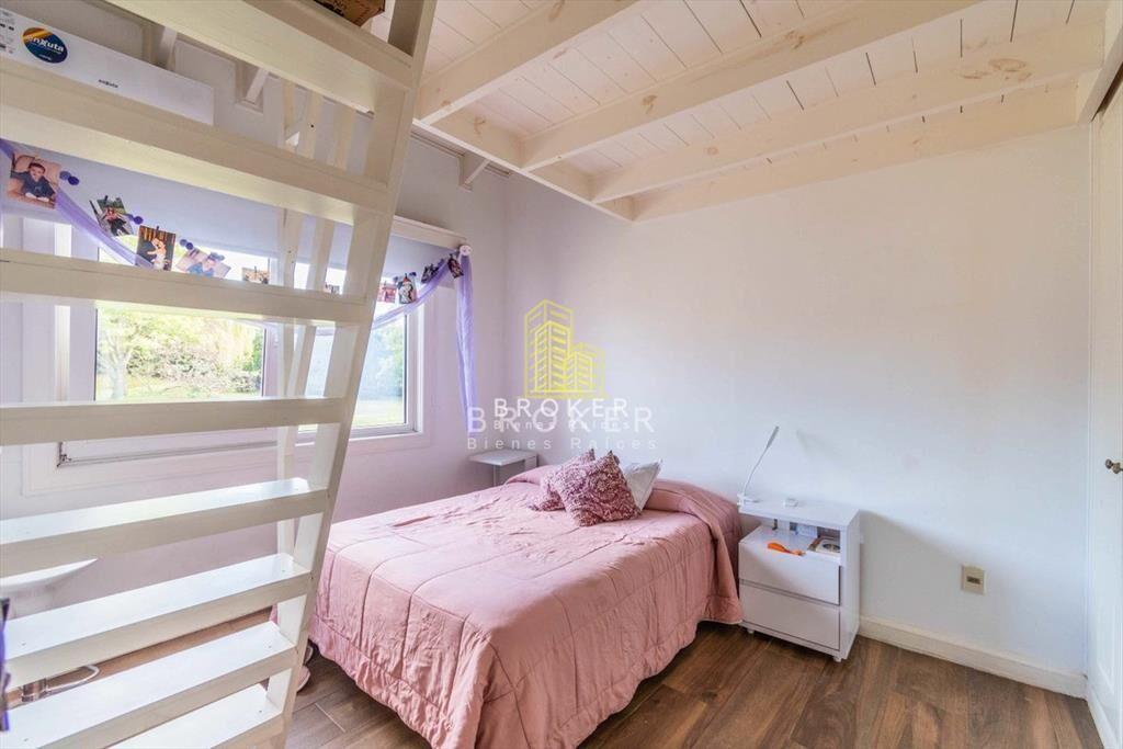 Venta Casa 5 Dormitorios En La Tahona Montevideo