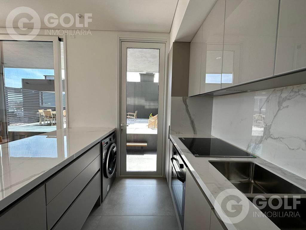 Venta de Apartamento de 2 Dormitorios en la Rambla de Carra