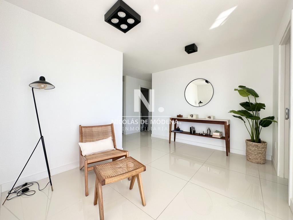 Vende apartamento en Mansa, Punta del Este de 3