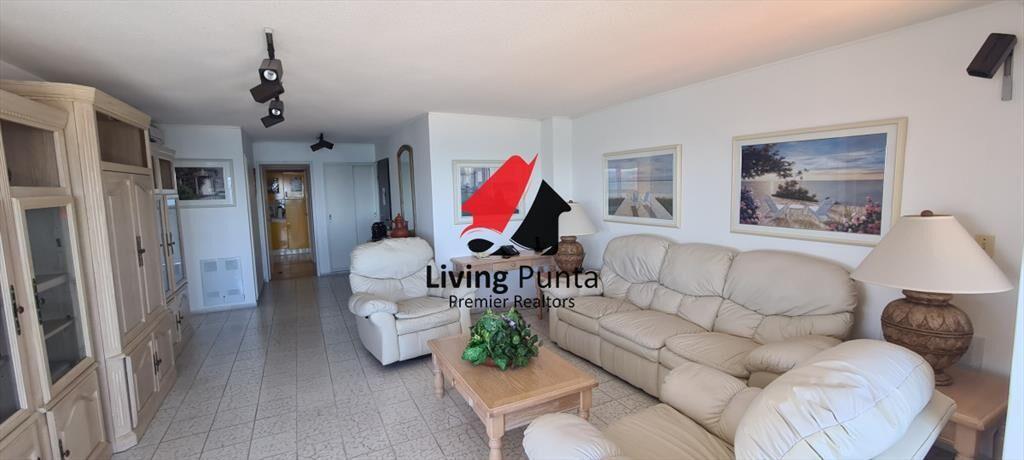 Apartamento en OPORTUNIDAD!!