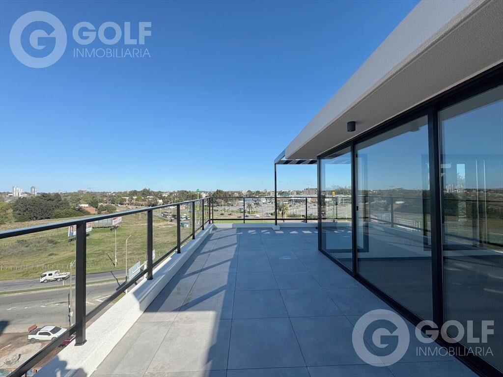 Venta de Penthouse Esquinero de 3 Dormitorios en Barra de C