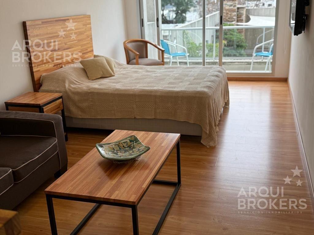 Apartamento monoambiente en venta en Punta Carretas