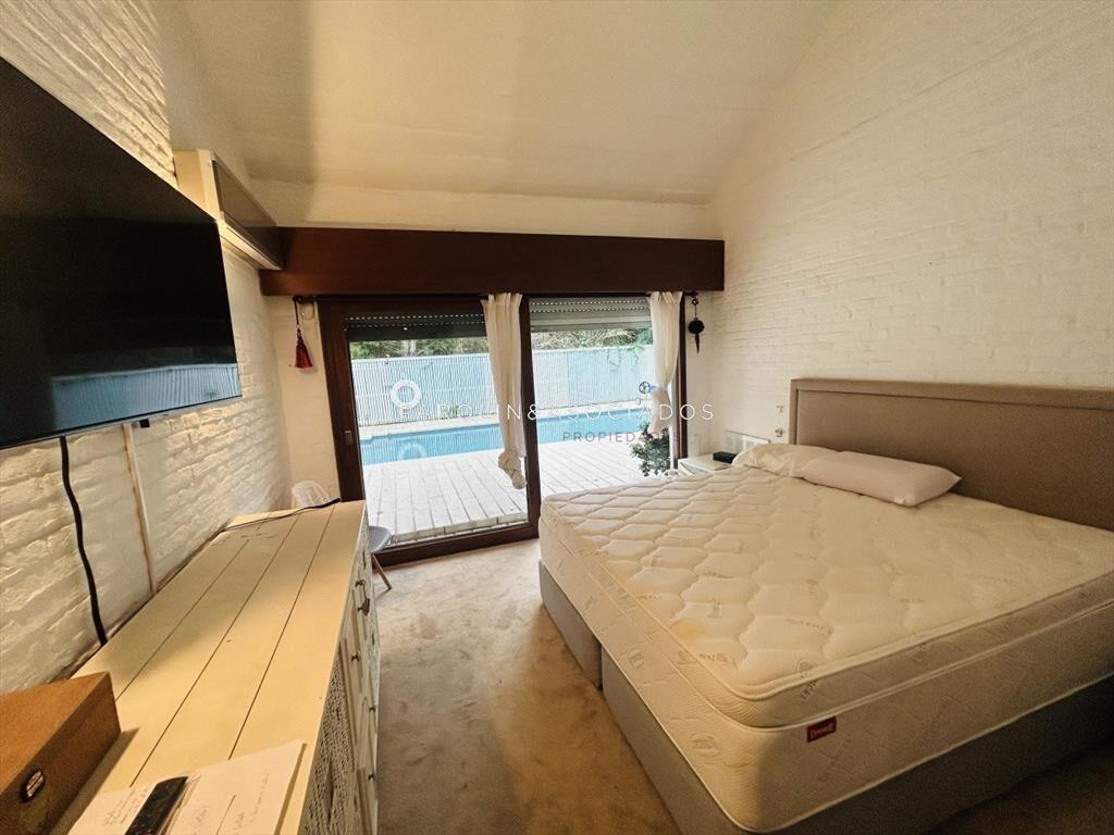 Casa en venta  con piscina climatizada, 4 Lugano,