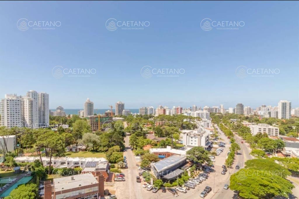 Venta de apartamento de 2 dormitorios en Punta