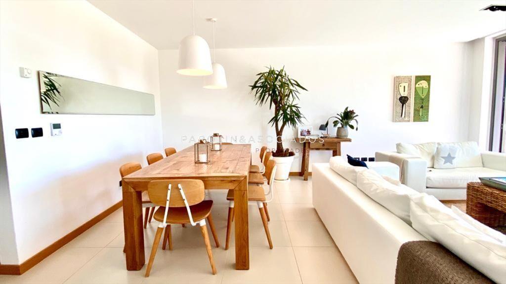 Apartamento en venta de 3 dormitorios en Punta