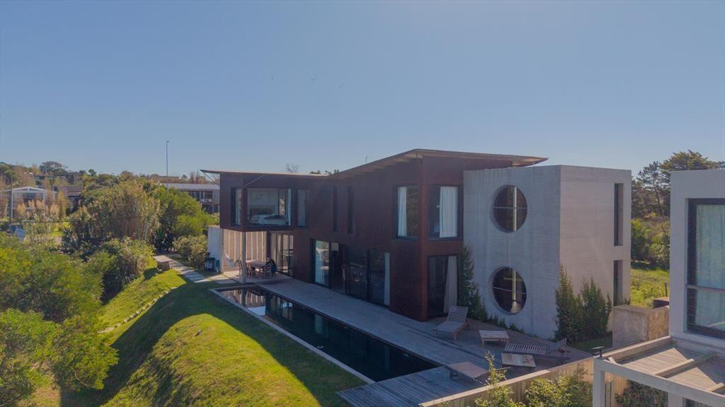 Casa en Venta Punta Piedras