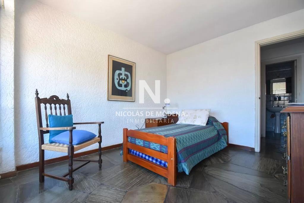 Torre en Península con piscina. Apartamento en 1