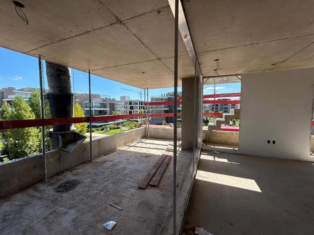 Venta de Apartamento con 3 dormitorios en Barrio parques - E