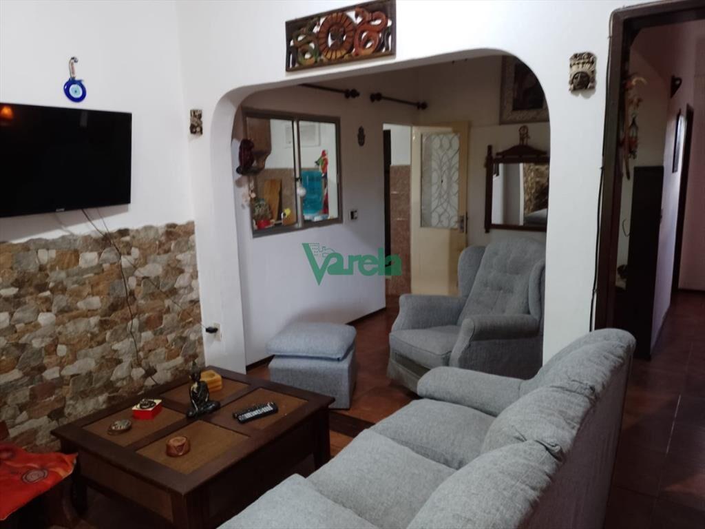Venta de casa en Salinas, 2 dormitorios, a metros de la ram