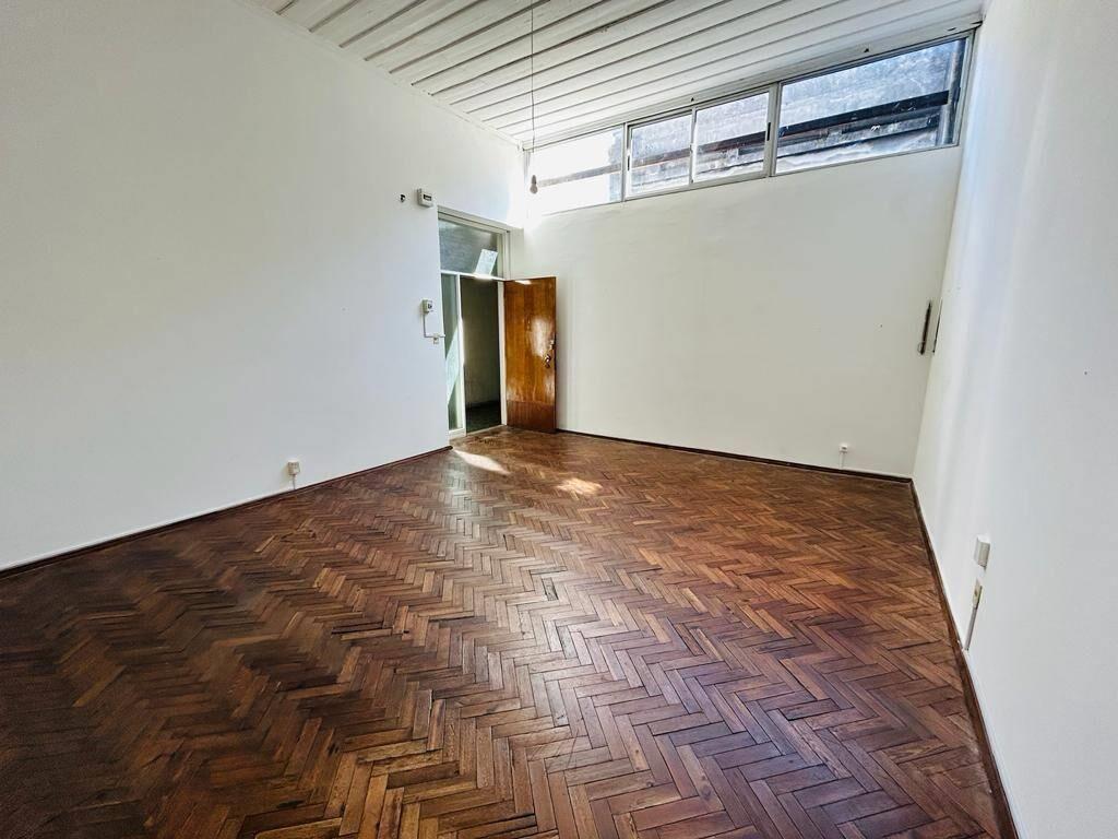 Alquiler - Oficina en Ciudad Vieja con 30 m2 - Rincón y B. M