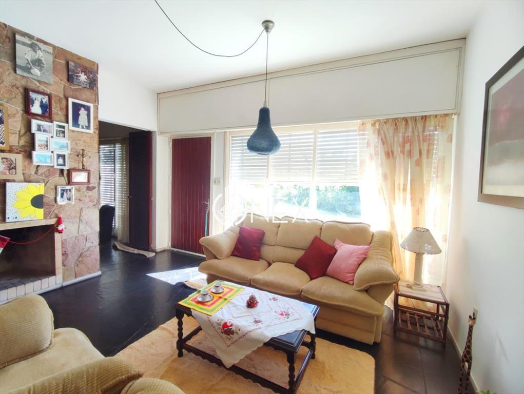 Casa en Venta (4 dorm.) + apto (3 dorm.) en Solymar a mts d