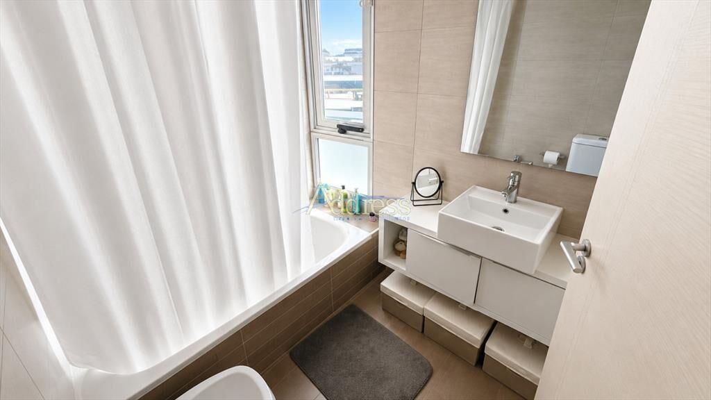 Apartamento en venta de 3 dormitorios en Punta del Este