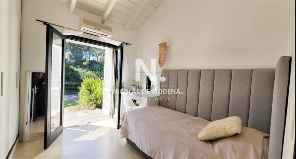 Vende casa de 3 dormitorios en  San Rafael, Punta del Este