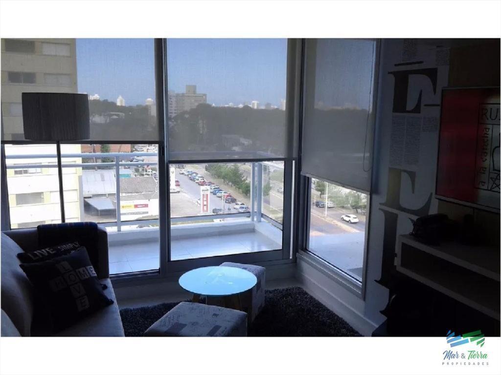 En venta... Apartamento 1 dormitorio en av. Punta