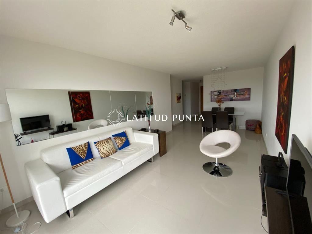 Apartamento con vista al mar