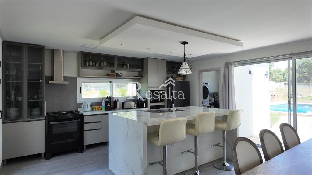 Venta Casa Barrio Privado Chacra Pinares