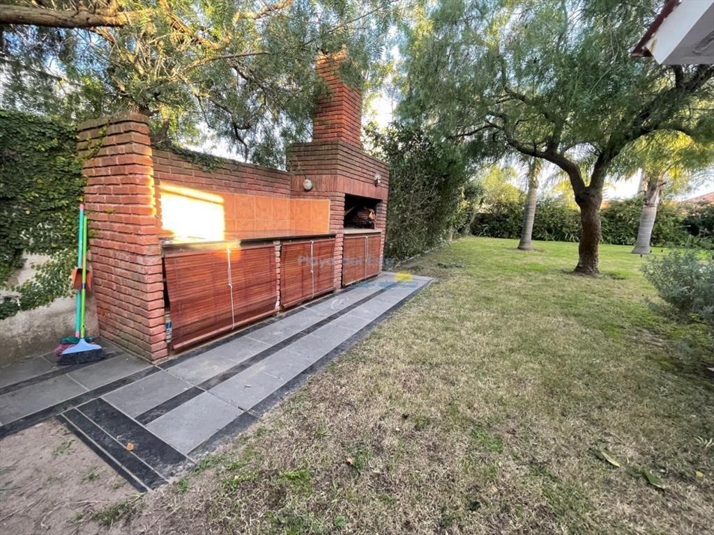 Casa en venta en Punta del este de 4 dormitorios