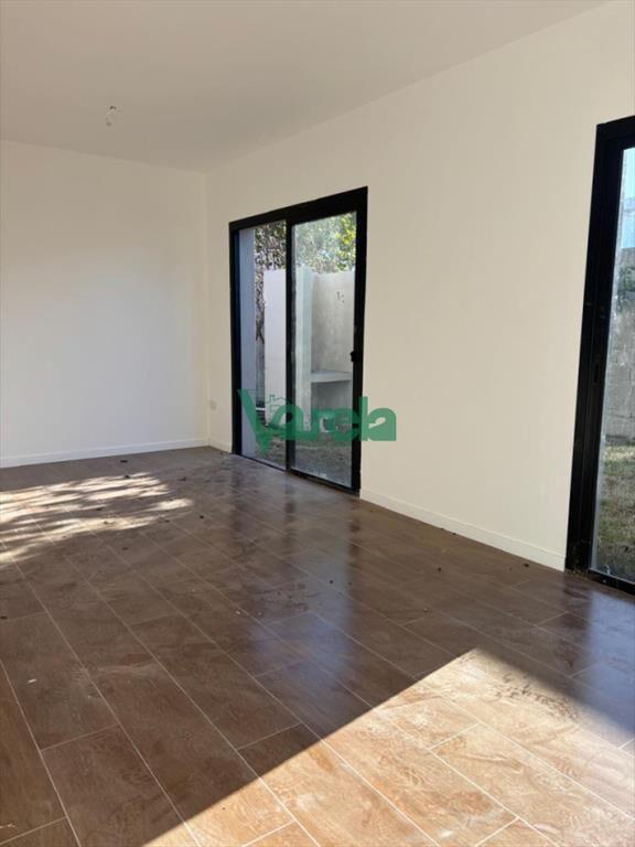Venta de tres casas a estrenar en Lagomar