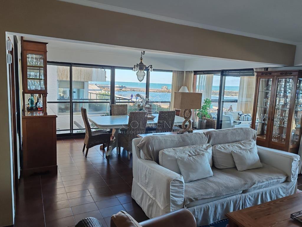 Apartamento en Península, Punta del Este
