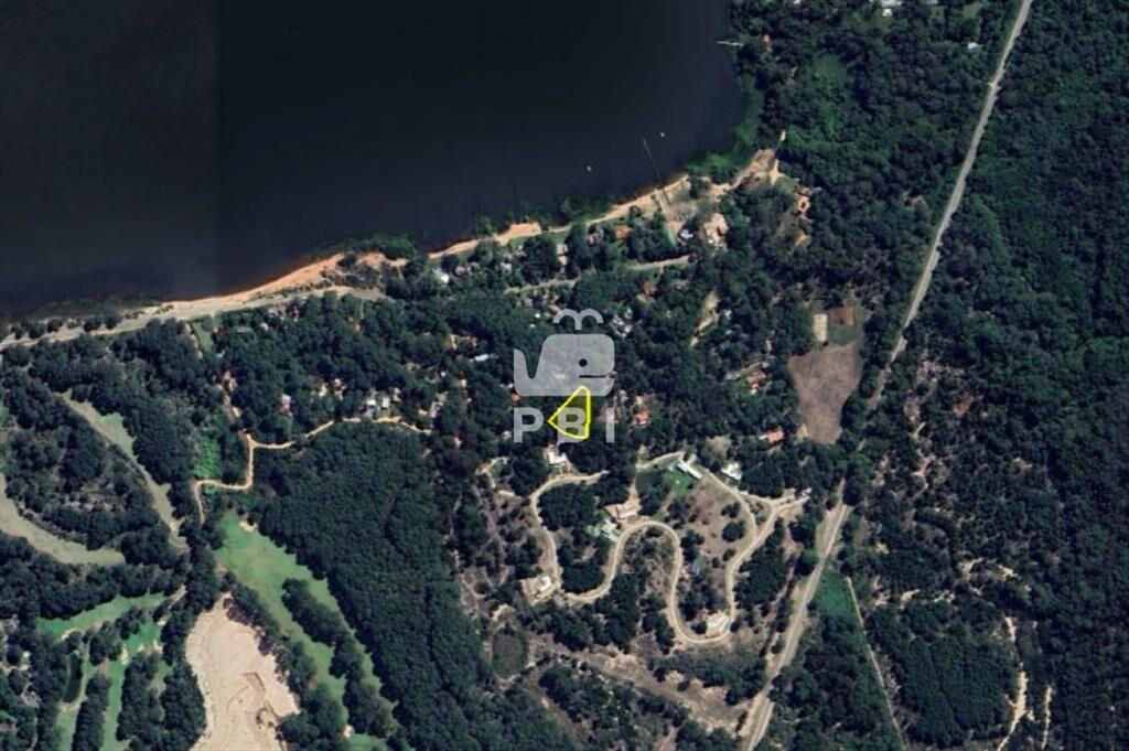 Terreno en venta en Laguna del Sauce, Punta - Ref
