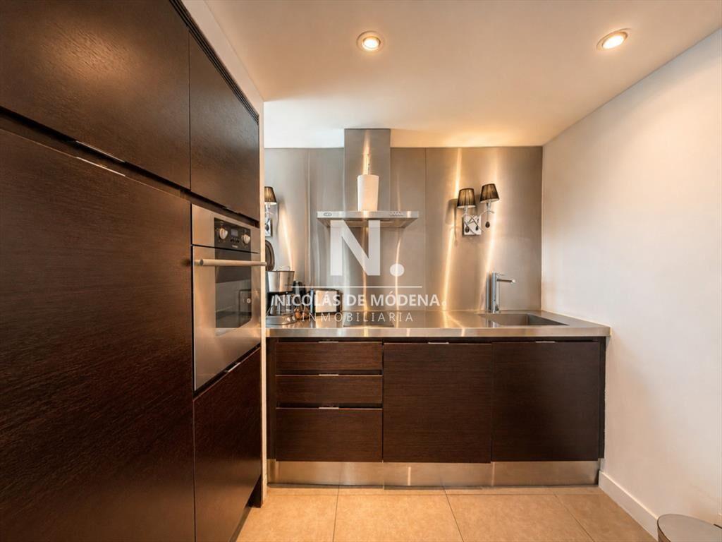 En venta en edificio Yoo, apartamento de 1 dormitorio y med