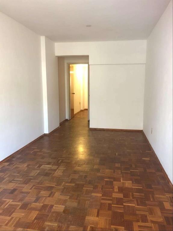 PRÓXIMO AL MAR, 1 DORMITORIO CON TERRAZA Y PATIO DE USO EXC