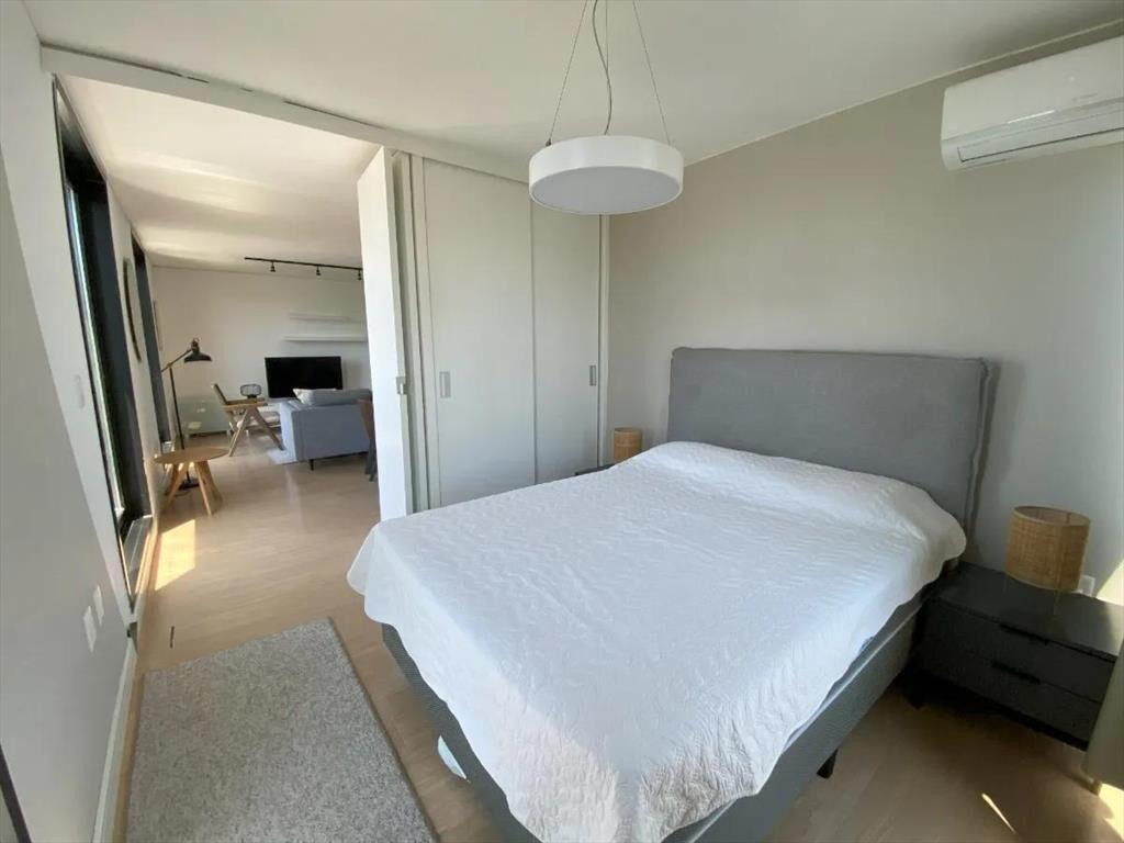 Apartamento en  venta 2 dormitorios, con garaje piso 9 bien